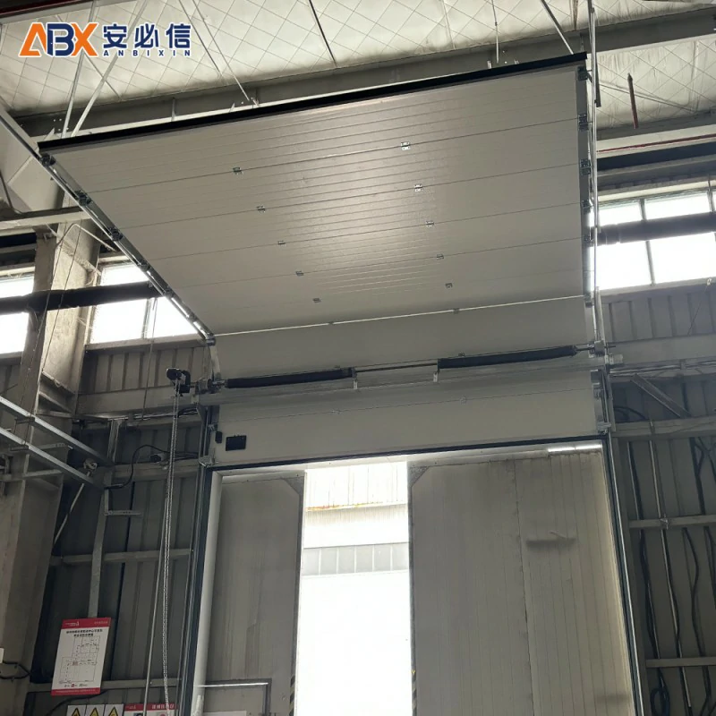 吉安铝板提升门